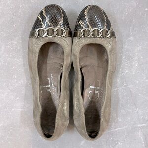 AGL flat sparkles with snake skin size 38.5